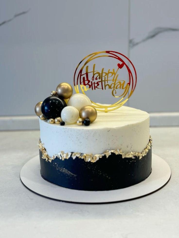 custom cakes ludhiana